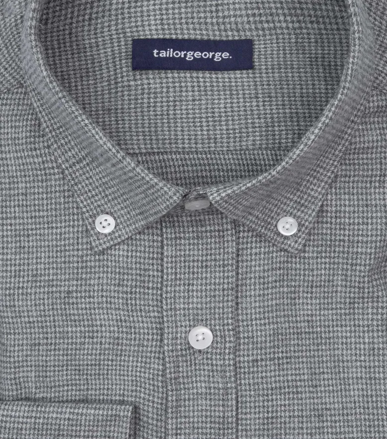 Easy-iron plain white poplin shirt