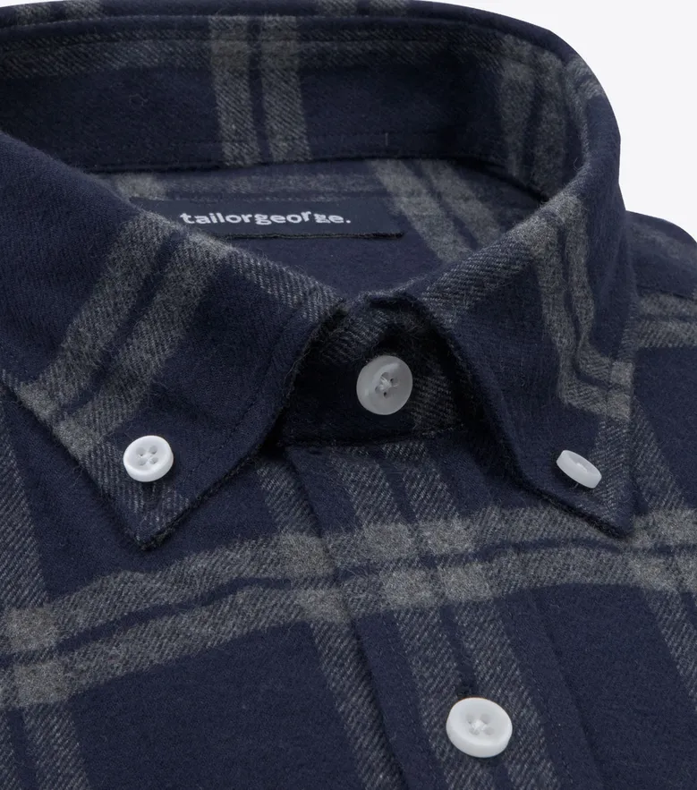 Easy-iron plain white poplin shirt