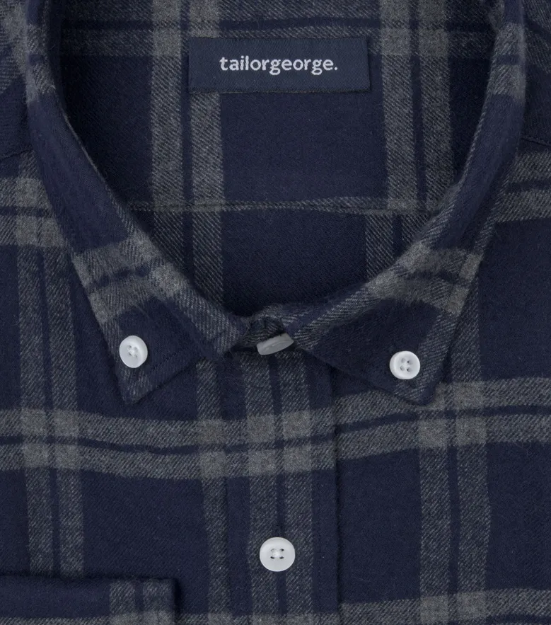 Easy-iron plain white poplin shirt